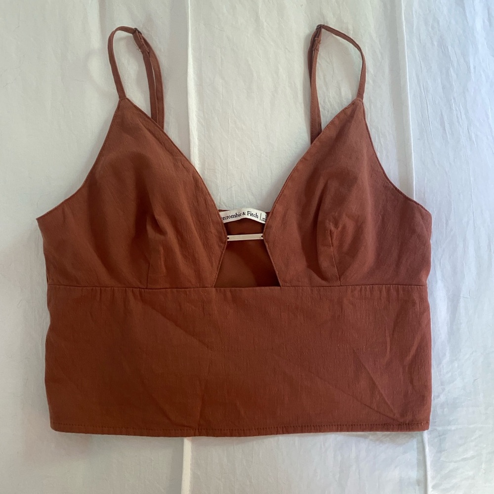 Super cute tank for the summer🤍